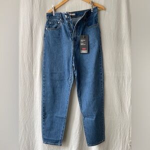 LEVI'S High-Loose Taper Blue Jeans (NWT)